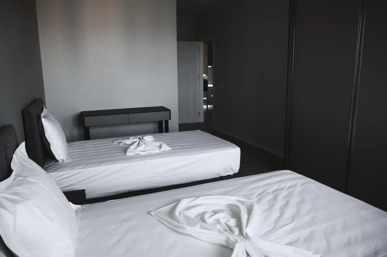 White Crown Hotel Kamez